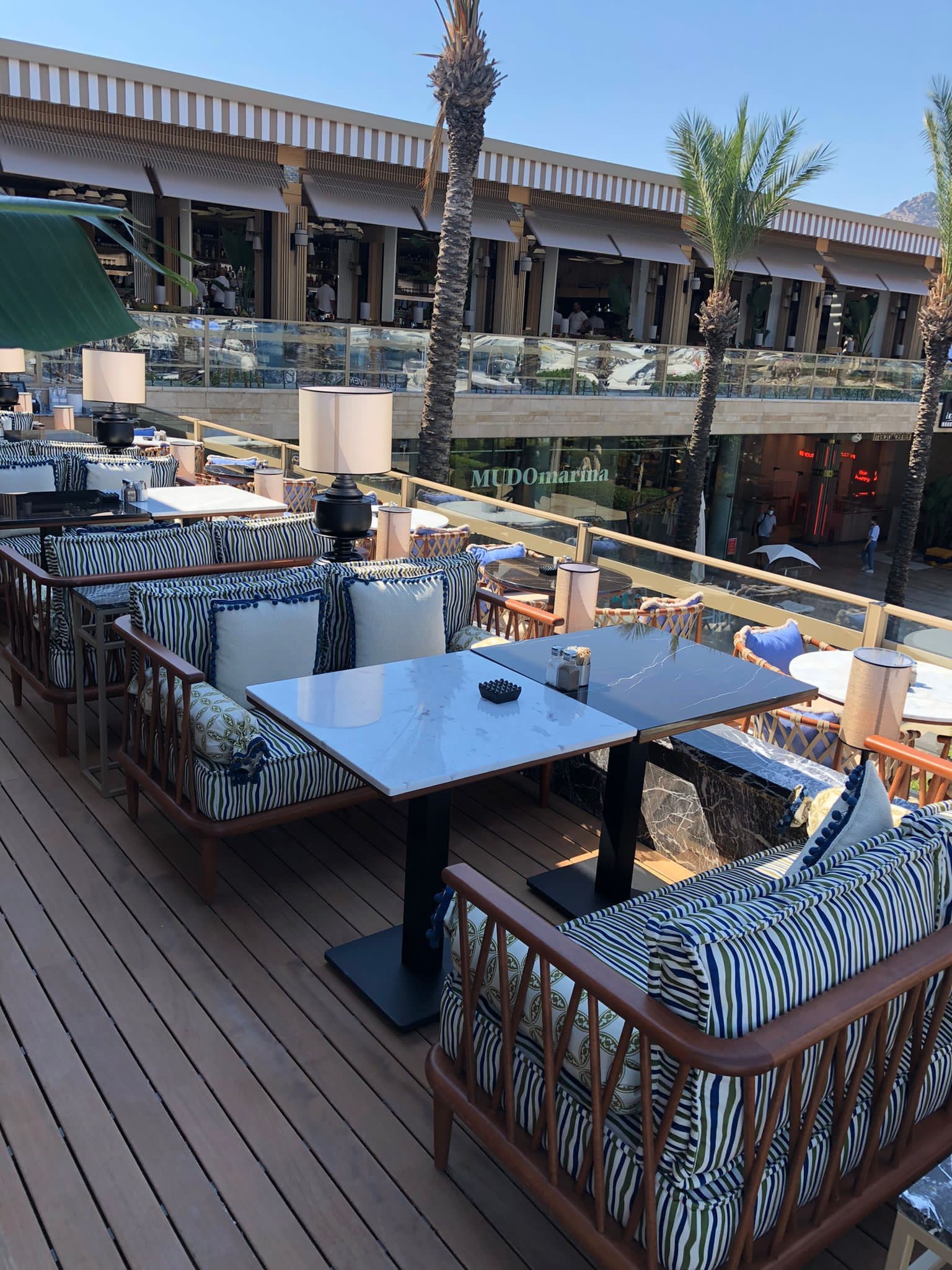 CAFE AHŞAP SEDİR MODELLERİ - CAFE SANDALYE MODELLERİ CAFE AHŞAP SEDİR MODELLERİ - CAFE SANDALYE MODELLERİ